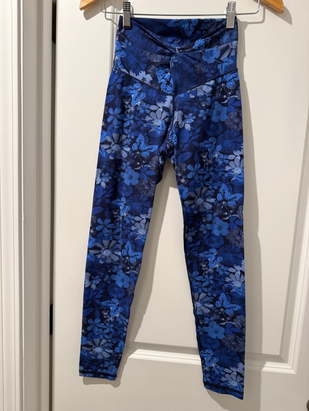 Offline by Aerie Blue Floral Leggings - Navy Floral Active Bottoms